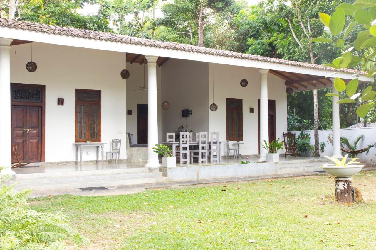 Vibrations Villas Unawatuna Exterior photo